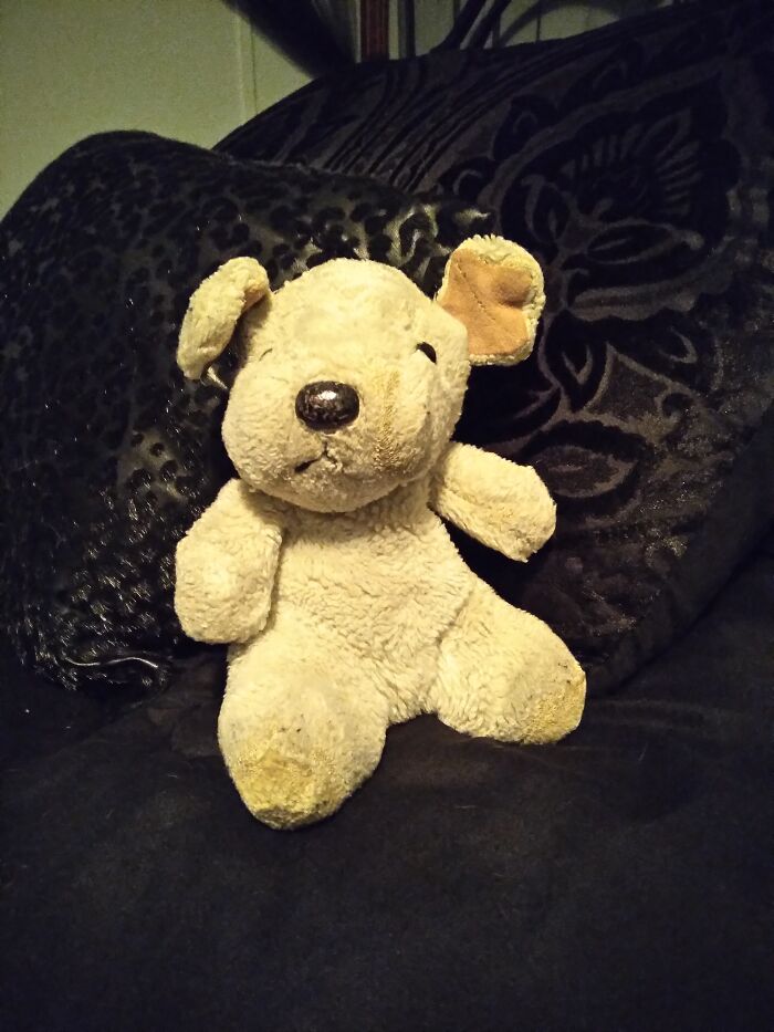 Hey Pandas, Show A Picture Of Your Oldest Toy When You Were Younger (Closed) Hey Pandas, Show A Picture Of Your Oldest Toy When You Were Younger (Closed)