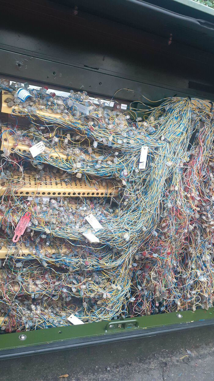 Tech Support People Are Sharing The Worst Cases They’ve Seen While On The Job (50 New Pics) Tech Support People Are Sharing The Worst Cases They’ve Seen While On The Job (50 New Pics)