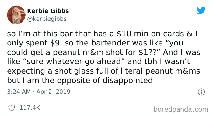 24 People Share Their Funny, Weird, And Wholesome Interactions With Waiters And Bartenders