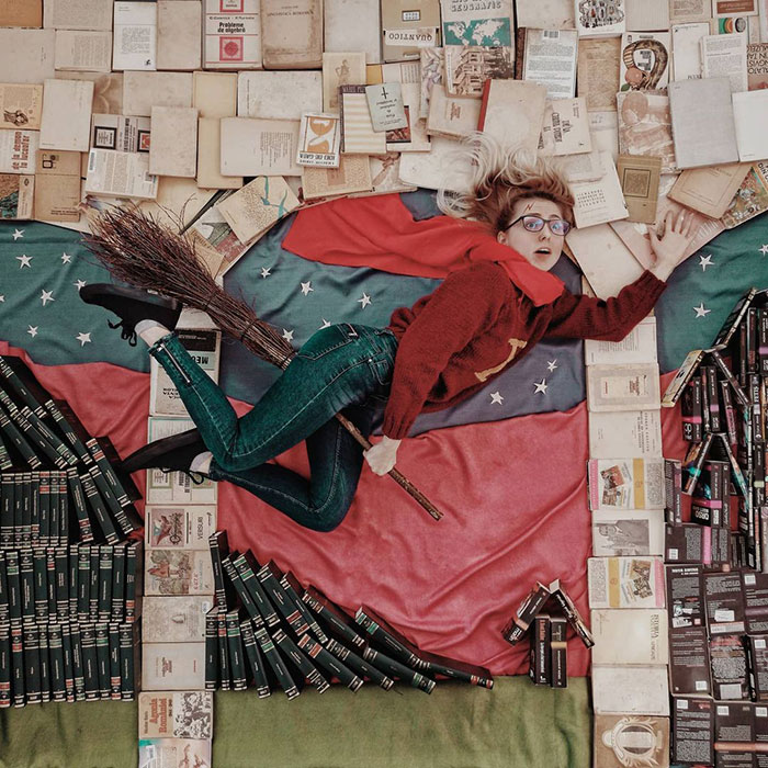 Bibliophile And Photographer Combines Two Hobbies In 30 Impressive Installations Bibliophile And Photographer Combines Two Hobbies In 30 Impressive Installations