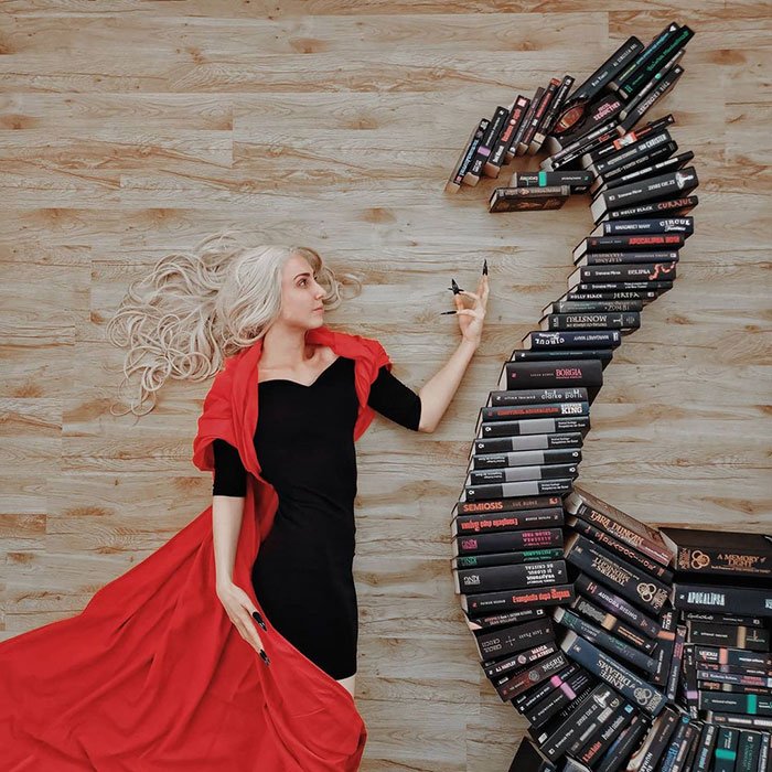 Bibliophile And Photographer Combines Two Hobbies In 30 Impressive Installations Bibliophile And Photographer Combines Two Hobbies In 30 Impressive Installations