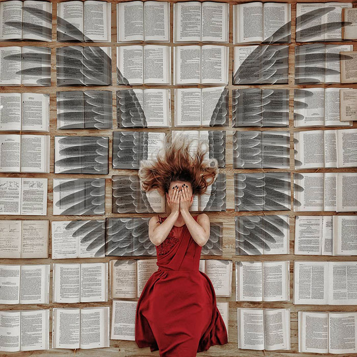 Bibliophile And Photographer Combines Two Hobbies In 30 Impressive Installations Bibliophile And Photographer Combines Two Hobbies In 30 Impressive Installations
