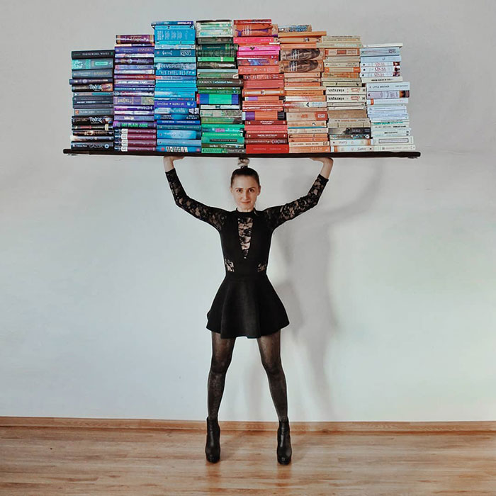 Bibliophile And Photographer Combines Two Hobbies In 30 Impressive Installations Bibliophile And Photographer Combines Two Hobbies In 30 Impressive Installations