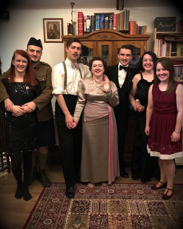 Engaged Young Couple Lives Like It’s The 1930s With Vintage Clothes, Home, Tools, And A Car (30 Pics) Engaged Young Couple Lives Like It’s The 1930s With Vintage Clothes, Home, Tools, And A Car (30 Pics)