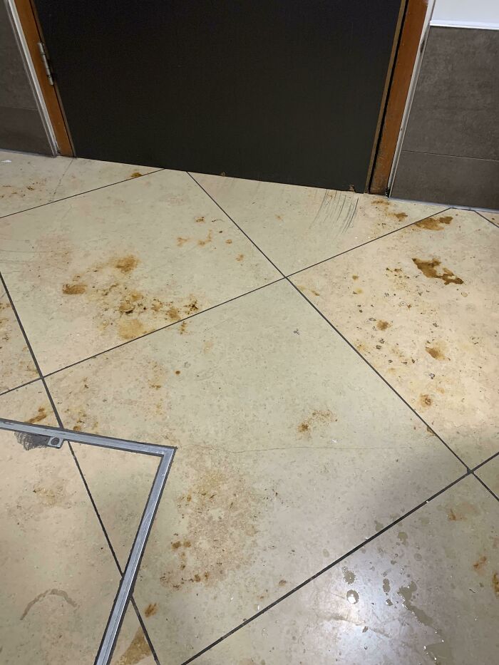 50 Times People Encountered Such Bad Designs, They Just Had To Share (New Pics) 50 Times People Encountered Such Bad Designs, They Just Had To Share (New Pics)