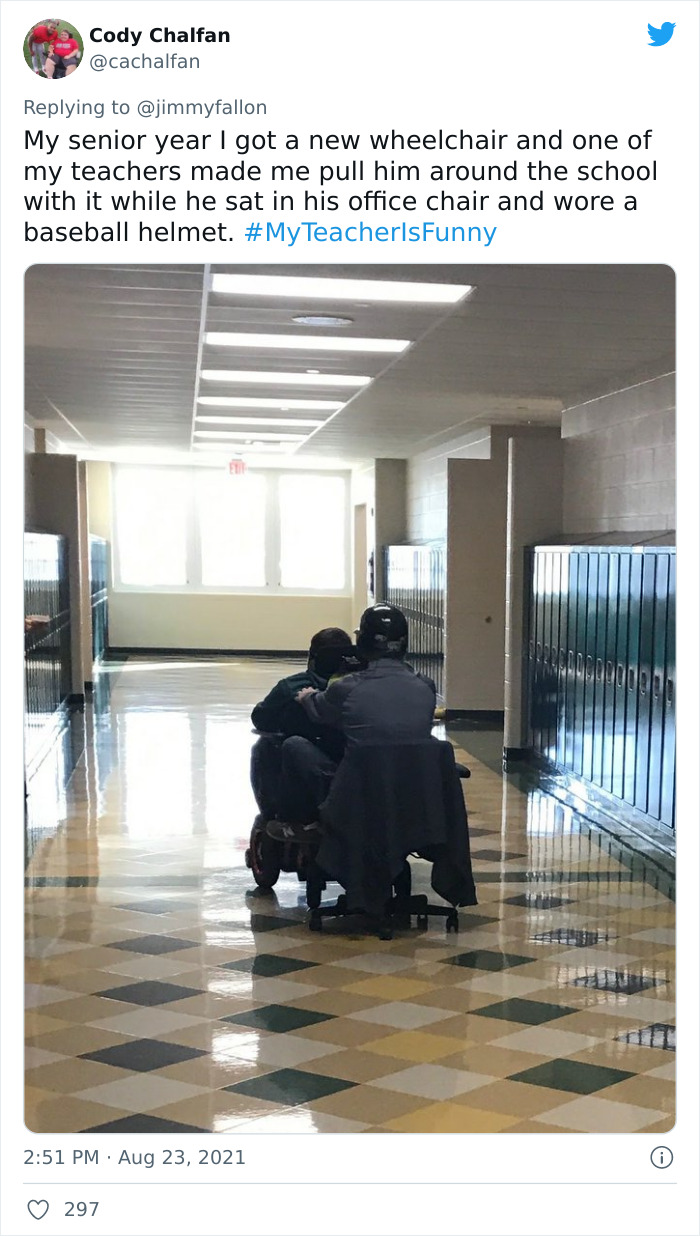 People Are Sharing Funny, Weird, And Embarrassing Stories About Their Teachers For Jimmy Fallon’s Challenge (40 Pics) People Are Sharing Funny, Weird, And Embarrassing Stories About Their Teachers For Jimmy Fallon’s Challenge (40 Pics)