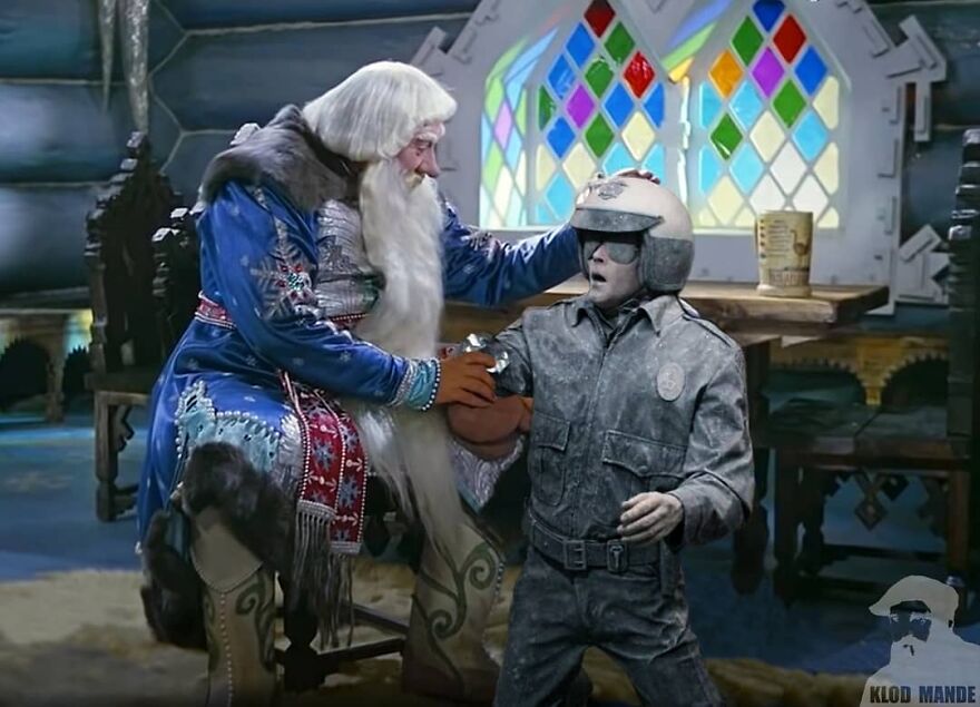 60 Funny Edits This Artist Created By Mixing Russian And Hollywood Pop Culture