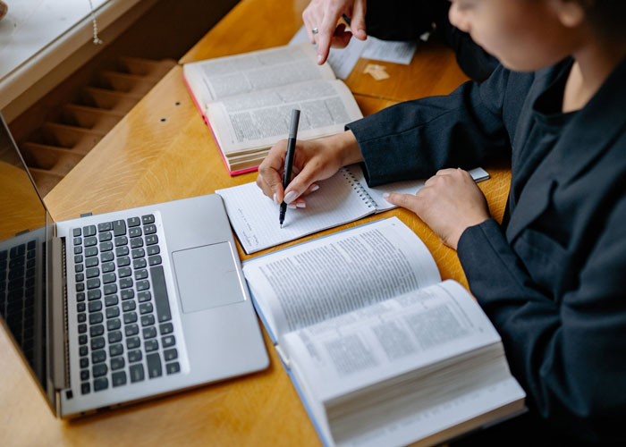 30 Useful Life Hacks That Are Worth Noting 30 Useful Life Hacks That Are Worth Noting