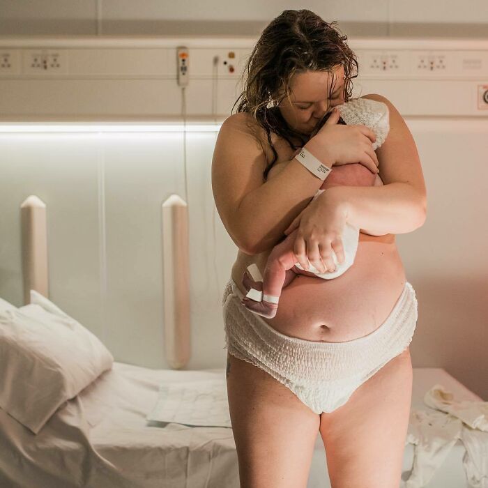 30 Honest Photos Of Post-Baby Bodies That Women Are Sharing To Reveal The Truth That Few People Talk About (New Pics) 30 Honest Photos Of Post-Baby Bodies That Women Are Sharing To Reveal The Truth That Few People Talk About (New Pics)