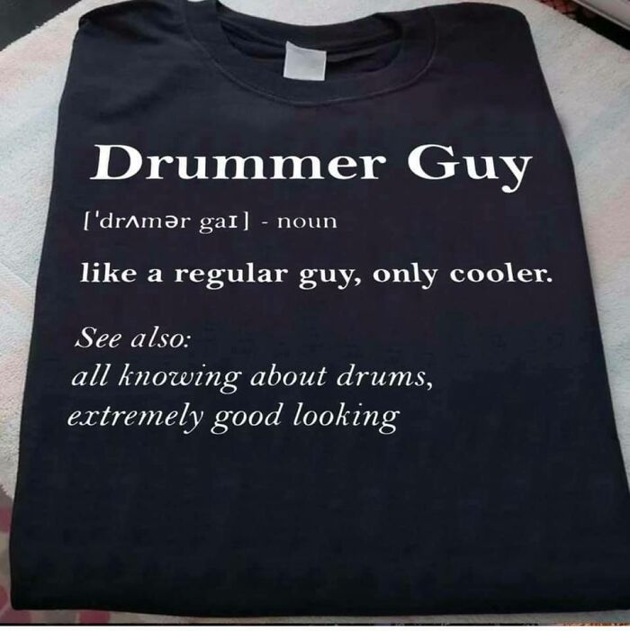 30 Bizarre And Very Specific T-Shirts, As Shared In This Group 30 Bizarre And Very Specific T-Shirts, As Shared In This Group