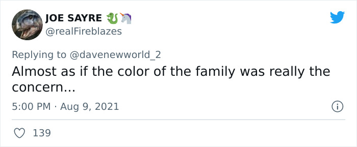 Joyless Karen Is Triggered By A Tigger Flag That Her Neighbor Has, Goes Viral On TikTok Joyless Karen Is Triggered By A Tigger Flag That Her Neighbor Has, Goes Viral On TikTok