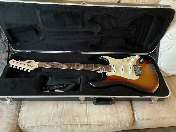 50 Times People Couldn’t Believe Their Luck While Dumpster Diving 50 Times People Couldn’t Believe Their Luck While Dumpster Diving