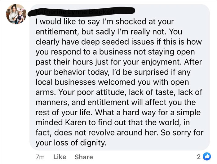 ‘Karen’ Is Furious That A Small Town Restaurant Didn’t Serve Her After Closing Time – Gets Roasted By The Locals ‘Karen’ Is Furious That A Small Town Restaurant Didn’t Serve Her After Closing Time – Gets Roasted By The Locals