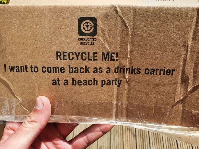 50 Times People Accidentally Found A Real-Life Easter Egg (New Pics) 50 Times People Accidentally Found A Real-Life Easter Egg (New Pics)