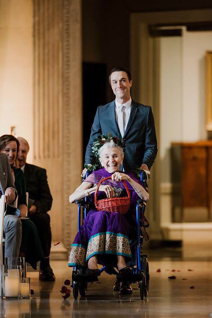 50 Of The Funniest Moments From Weddings That Made Them Even More Special 50 Of The Funniest Moments From Weddings That Made Them Even More Special