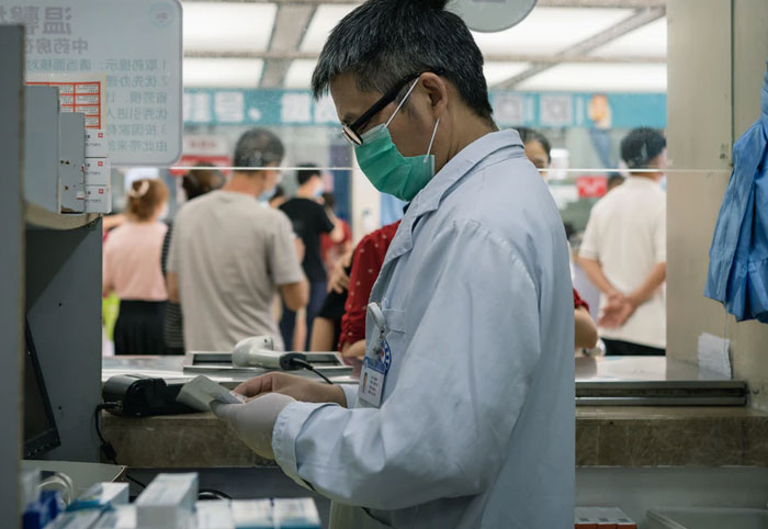 20 Women Share The Most Unprofessional And Disgusting Things A Doctor Has Told Them 20 Women Share The Most Unprofessional And Disgusting Things A Doctor Has Told Them