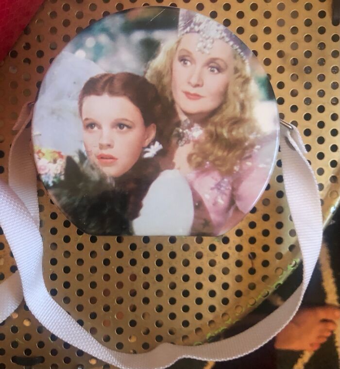 Hey Pandas, Share Some Of Your Coolest Garage Sale Finds (Closed) Hey Pandas, Share Some Of Your Coolest Garage Sale Finds (Closed)