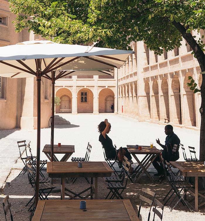 People Who&#8217;ve Walked Out Of First Dates Share The Moment They Realized They Should Leave (40 Stories)