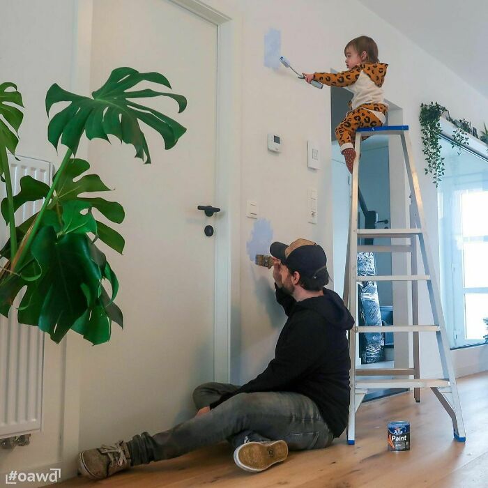 Dad Sends His GF These Pics Whenever She Asks If Their Babies Are OK While He’s Watching Them (30 New Pics) Dad Sends His GF These Pics Whenever She Asks If Their Babies Are OK While He’s Watching Them (30 New Pics)