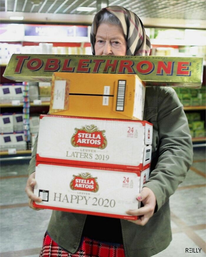 78 Silly And Humorous Edits This Artist Created Of Queen Elizabeth 78 Silly And Humorous Edits This Artist Created Of Queen Elizabeth