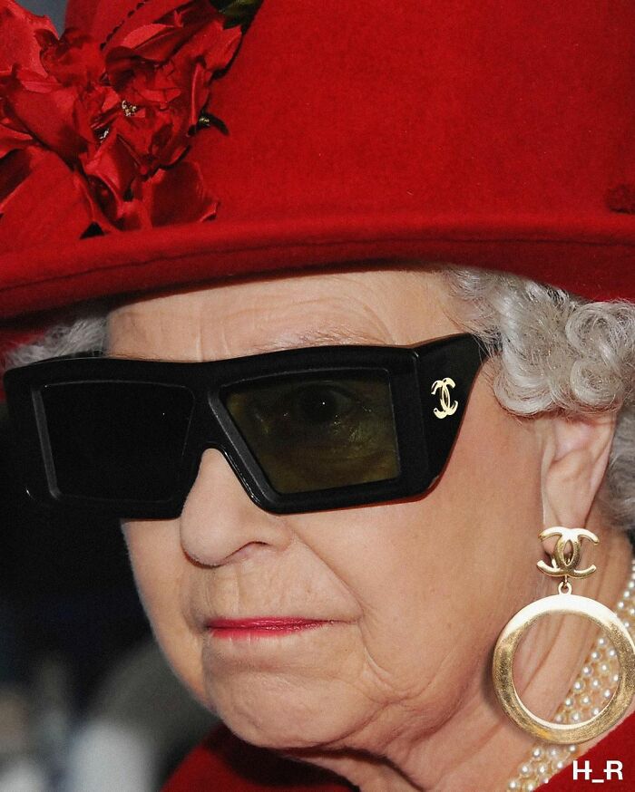 78 Silly And Humorous Edits This Artist Created Of Queen Elizabeth 78 Silly And Humorous Edits This Artist Created Of Queen Elizabeth