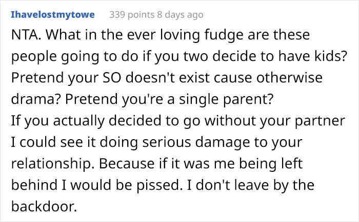 Catholic Woman Doesn’t Want Her Sister To Bring Her Girlfriend To Her Wedding, Starts A Family Conflict Catholic Woman Doesn’t Want Her Sister To Bring Her Girlfriend To Her Wedding, Starts A Family Conflict