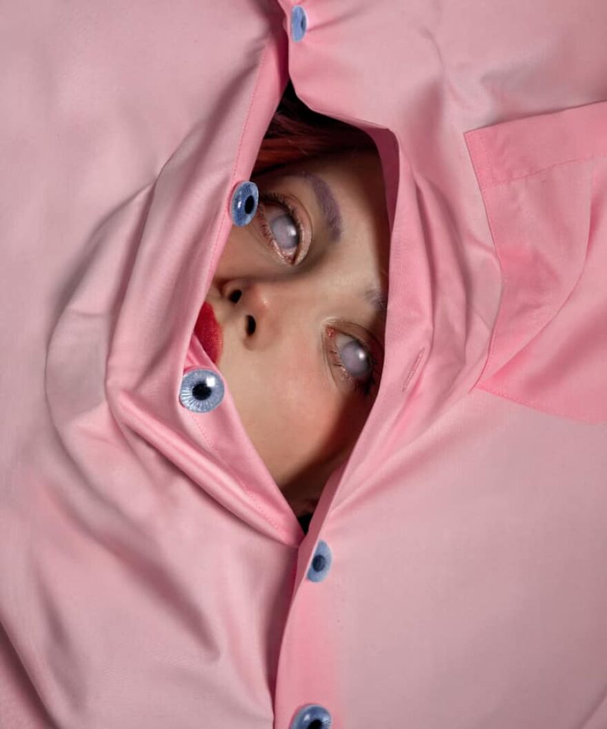 Artist Gained Over 4.5M Followers On Instagram Thanks To Her Weird And Thought-Provoking Photo Manipulations (30 New Pics)