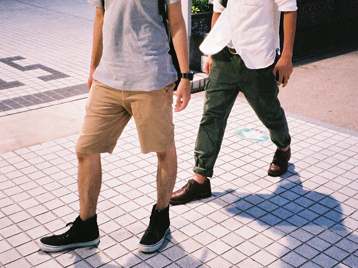 50 Specific Little Things That Are So Irritating, People Can’t Stand Them 50 Specific Little Things That Are So Irritating, People Can’t Stand Them