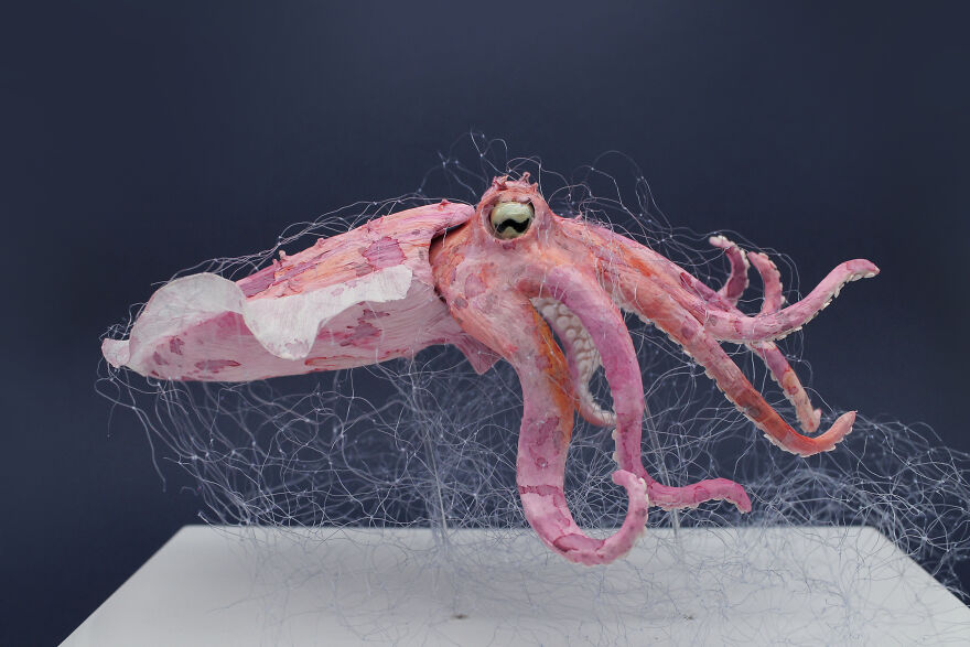 I’ve Created These Animal Sculptures To Show The Consequences Of Ocean Pollution I’ve Created These Animal Sculptures To Show The Consequences Of Ocean Pollution
