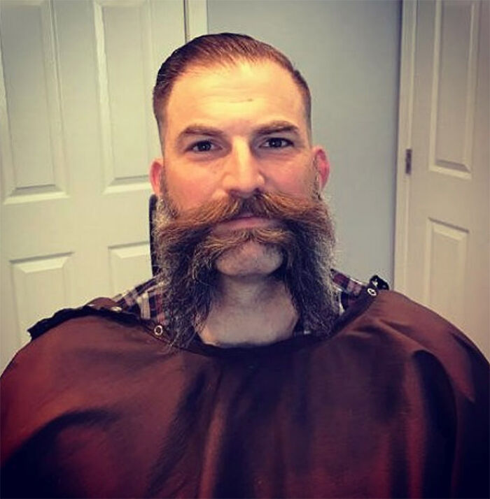 30 Times Men Decided To Try Out The Double Mustache Beard Trend And Got Ridiculous Results 30 Times Men Decided To Try Out The Double Mustache Beard Trend And Got Ridiculous Results