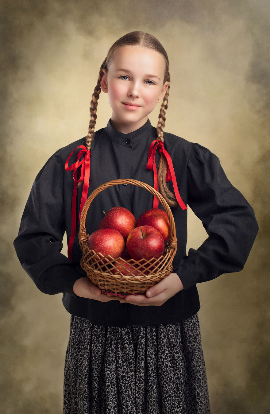 I Capture Beautiful Polish Folklore Costumes In A Painting-Like Style I Capture Beautiful Polish Folklore Costumes In A Painting-Like Style