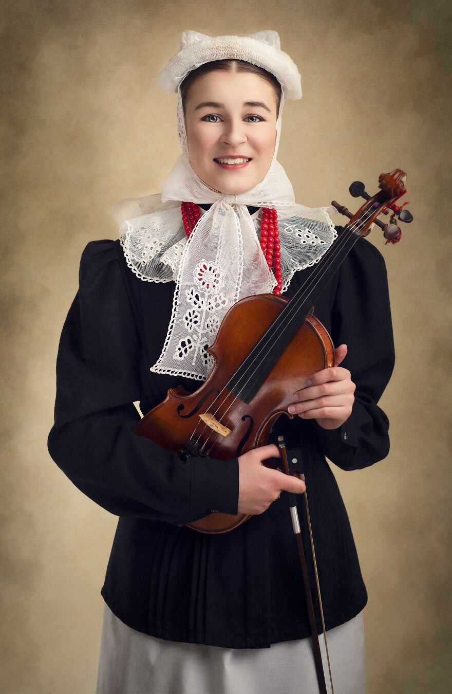 I Capture Beautiful Polish Folklore Costumes In A Painting-Like Style I Capture Beautiful Polish Folklore Costumes In A Painting-Like Style