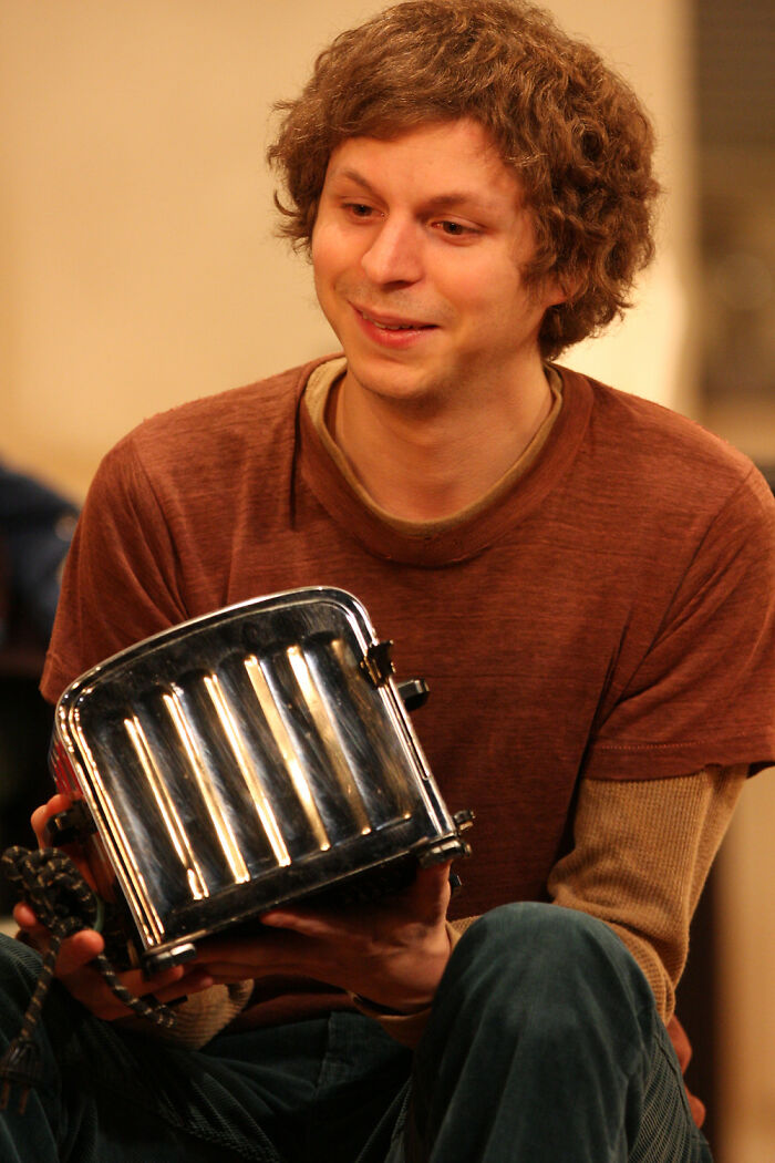 30 Actors Who&#8217;ve Made A Career Off Of Playing The Same Person Over And Over, As Pointed Out By Folks In This Online Group