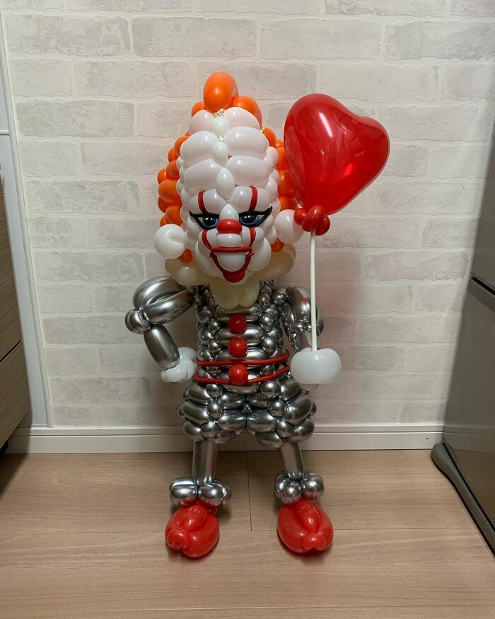 Balloon Art: This Artist Recreates Popular Characters In An Unusual Way (69 Pics) Balloon Art: This Artist Recreates Popular Characters In An Unusual Way (69 Pics)