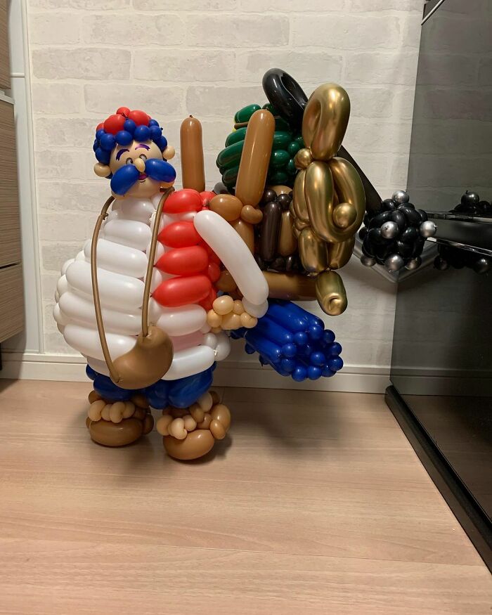 Balloon Art: This Artist Recreates Popular Characters In An Unusual Way (69 Pics) Balloon Art: This Artist Recreates Popular Characters In An Unusual Way (69 Pics)
