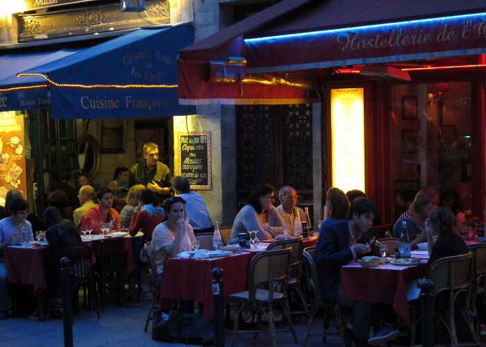 21 Mistakes And Traps To Avoid When Visiting These European Countries, Revealed By This TikTok Account 21 Mistakes And Traps To Avoid When Visiting These European Countries, Revealed By This TikTok Account