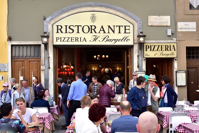 21 Mistakes And Traps To Avoid When Visiting These European Countries, Revealed By This TikTok Account 21 Mistakes And Traps To Avoid When Visiting These European Countries, Revealed By This TikTok Account