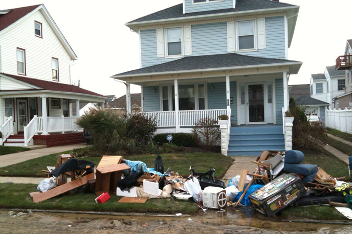 30 Folks In This Online Group Share How Their “Neighbors From Hell” Earned Their Name 30 Folks In This Online Group Share How Their “Neighbors From Hell” Earned Their Name