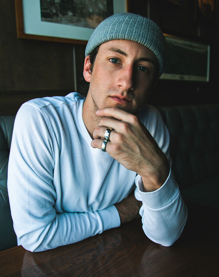 ‘What’s Legal But If You Do It You Still Look Like A Psychopath?’: 30 Of The Funniest Answers ‘What’s Legal But If You Do It You Still Look Like A Psychopath?’: 30 Of The Funniest Answers