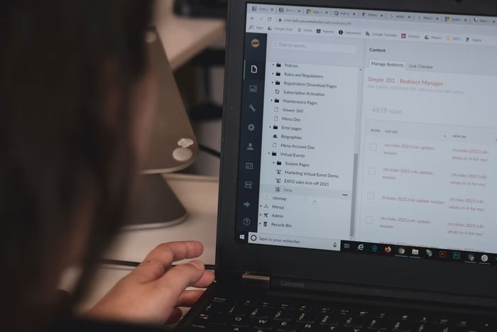 Employee At Best Buy Is Forced To Spam Customers With Free Trial, Gets Revenge On Corporate Instead Employee At Best Buy Is Forced To Spam Customers With Free Trial, Gets Revenge On Corporate Instead
