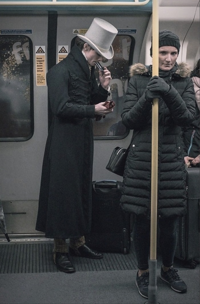 50 Times People Spotted Such Strange Things On The Subway, They Had To Take A Photo (New Pics) 50 Times People Spotted Such Strange Things On The Subway, They Had To Take A Photo (New Pics)