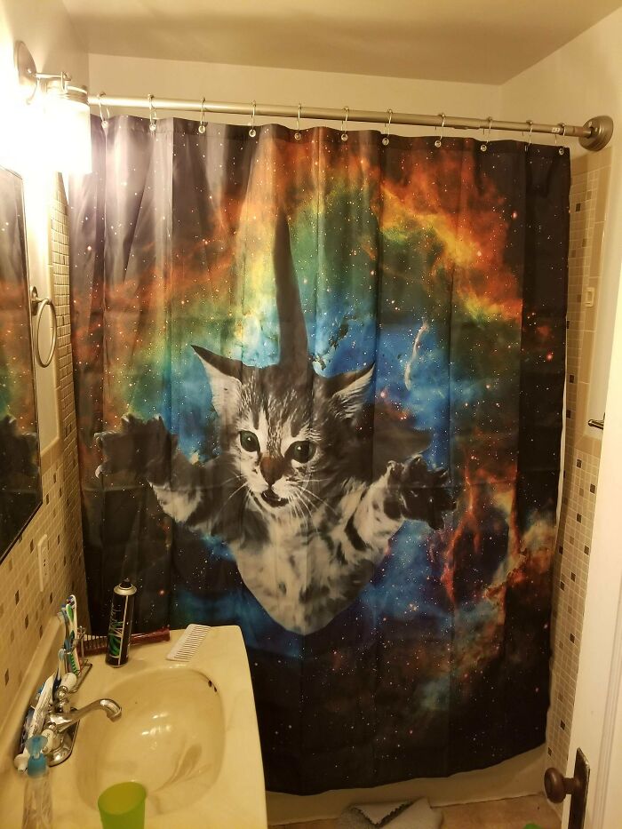 40 Times When Shower Curtains Made Bathrooms A Hundred Times Better 40 Times When Shower Curtains Made Bathrooms A Hundred Times Better
