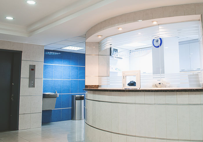 People Who Grew Up Poor Share The Subtle Signs That Show A Person Is Rich (30 Answers)