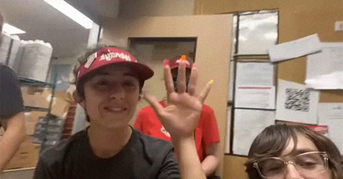 Guy Explains Why He And His Team Quit From Wendy’s, Goes Viral On Twitter Guy Explains Why He And His Team Quit From Wendy’s, Goes Viral On Twitter