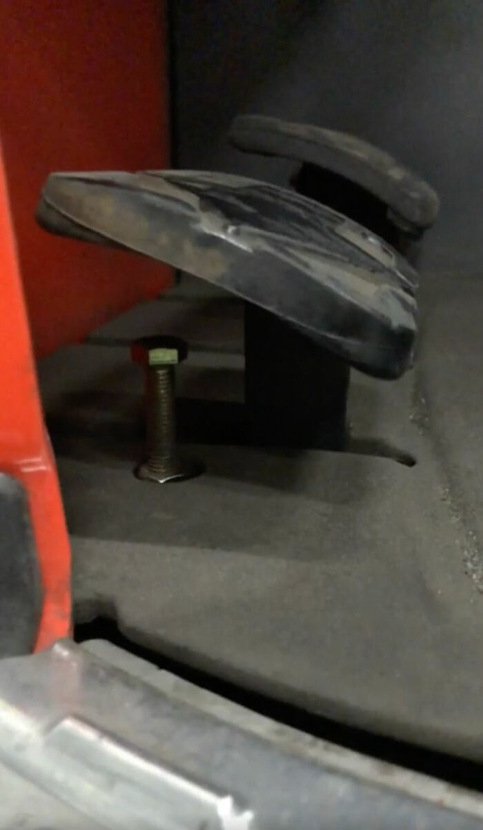 50 Times People Had Such Wild Solutions To Their Problems, They Were Celebrated In The ‘Redneck Engineers’ Group (New Pics)