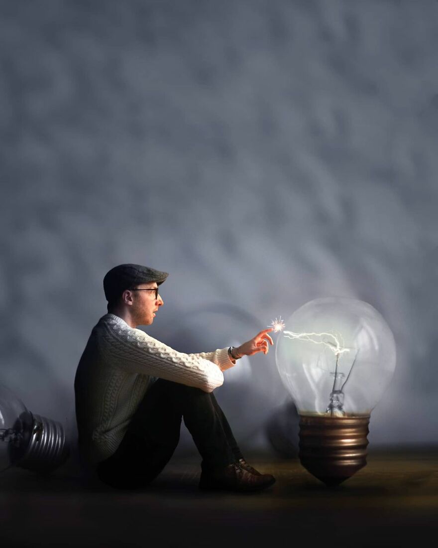 This Canadian Photographer Creates Amazing Miniature Images Of Himself (58 Pics) This Canadian Photographer Creates Amazing Miniature Images Of Himself (58 Pics)