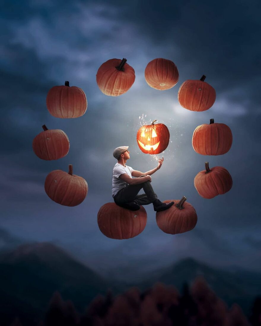 This Canadian Photographer Creates Amazing Miniature Images Of Himself (58 Pics) This Canadian Photographer Creates Amazing Miniature Images Of Himself (58 Pics)