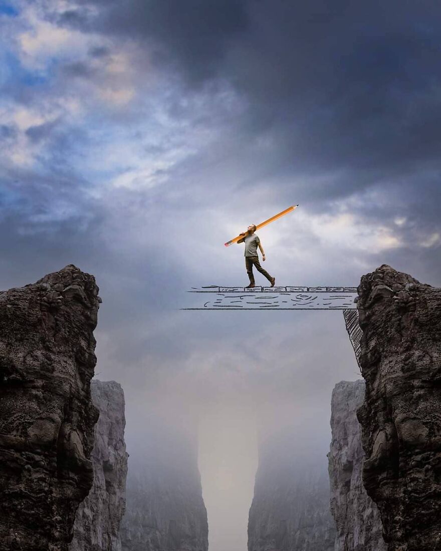 This Canadian Photographer Creates Amazing Miniature Images Of Himself (58 Pics) This Canadian Photographer Creates Amazing Miniature Images Of Himself (58 Pics)