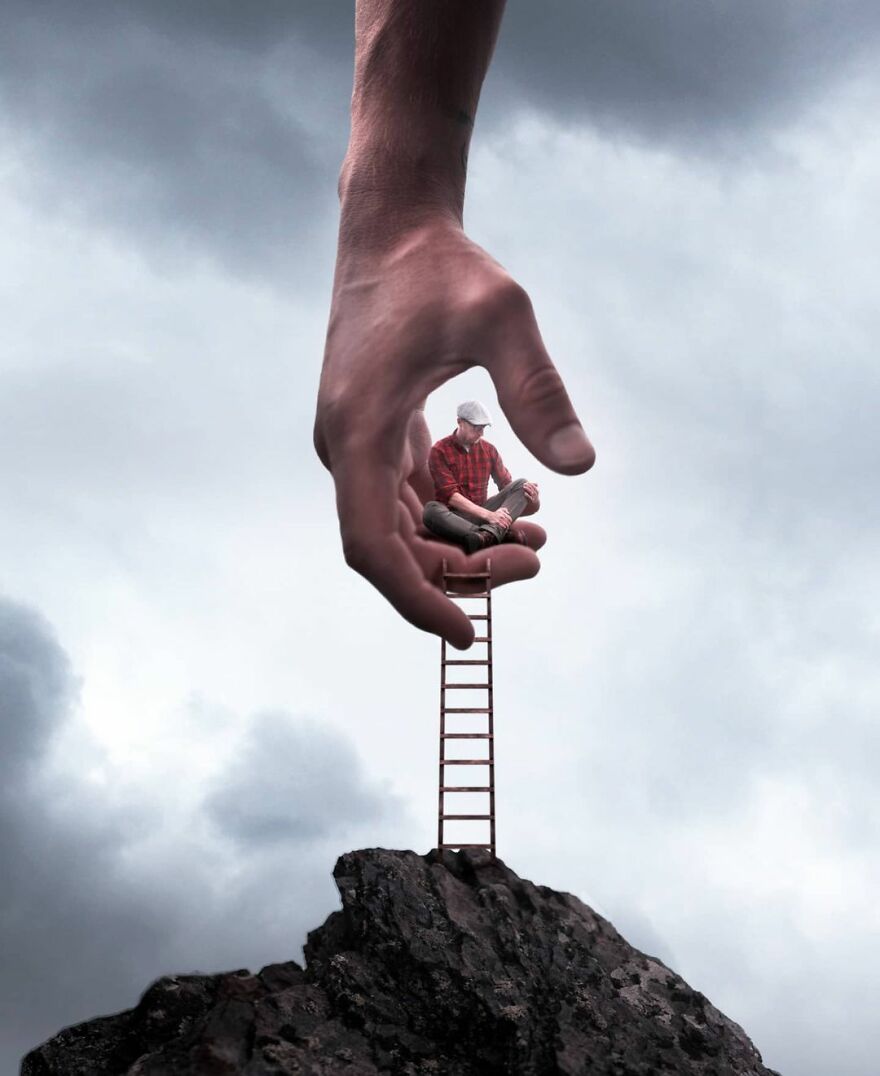 This Canadian Photographer Creates Amazing Miniature Images Of Himself (58 Pics) This Canadian Photographer Creates Amazing Miniature Images Of Himself (58 Pics)