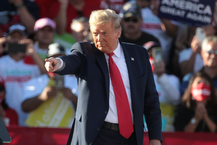 People Share What Historical Events They Wouldn’t Believe Had Happened If It Weren’t Actually Documented People Share What Historical Events They Wouldn’t Believe Had Happened If It Weren’t Actually Documented